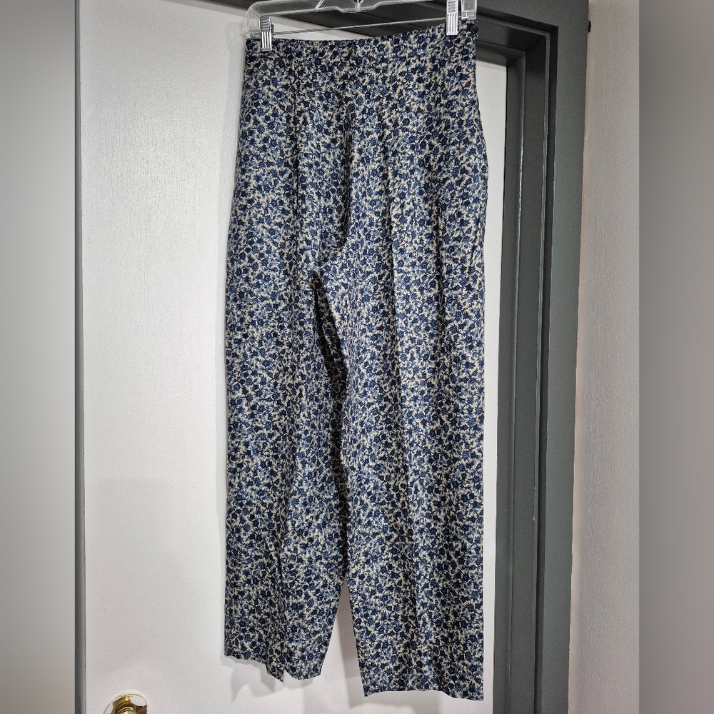 Like New! Vintage Talbots Floral Pants